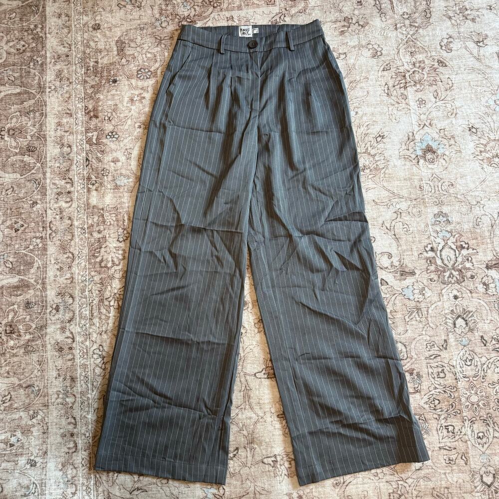 Princess Polly Archer Gray Pinstripe Wide Leg Trousers Pants Womens US 6 EUC